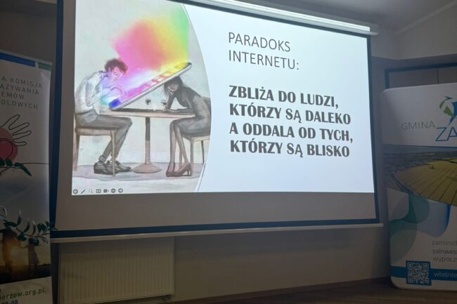 Zanim zniknę za ekranem – profilaktyka uzależnień behawioralnych i cyberprzemocy